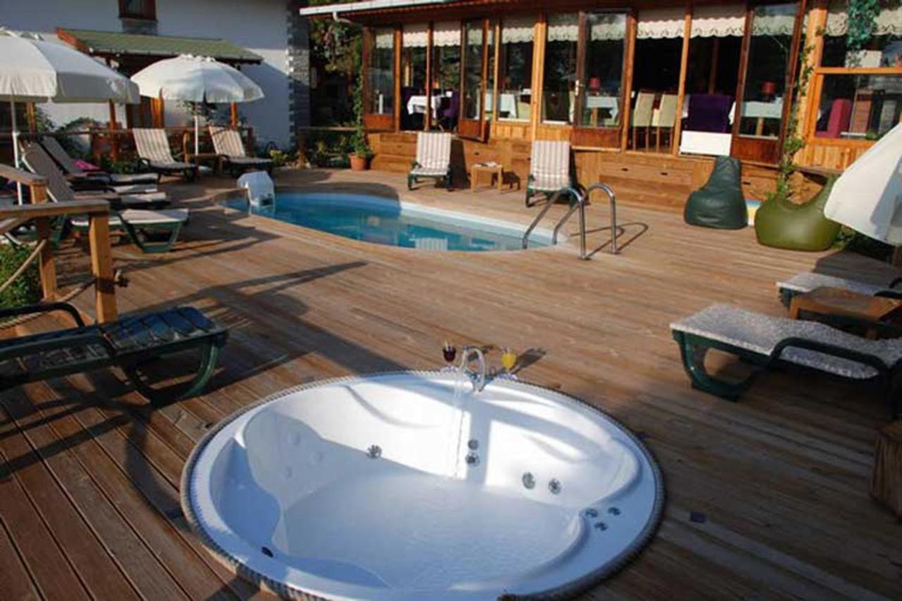 Treetops Park Hotel Шиле Экстерьер фото